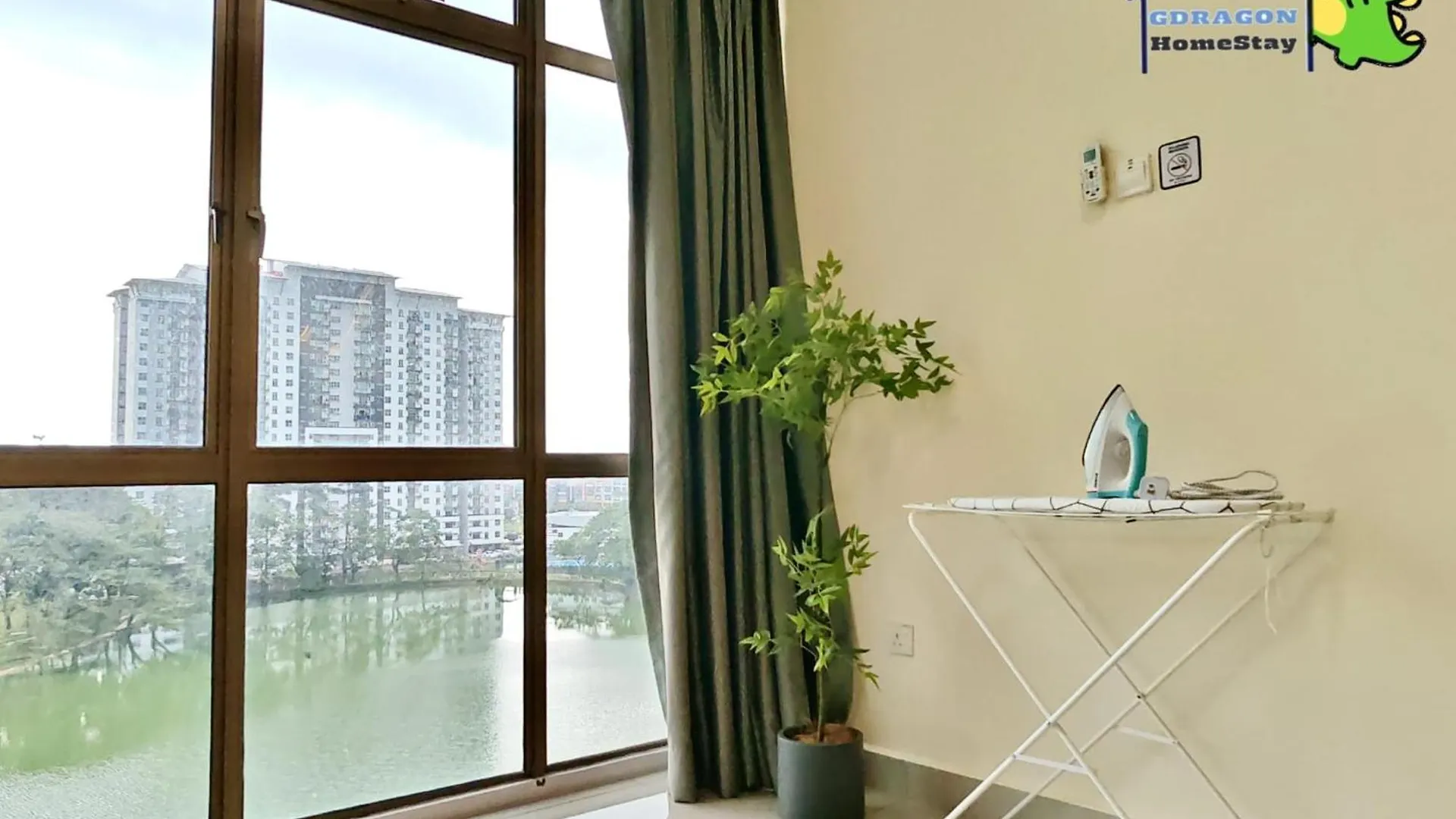 Apartment Studio Lake View At Palazio Mount Austin Ikea Aeon Free Netflix By Gdragon Homestay Johor Bahru Malaysia