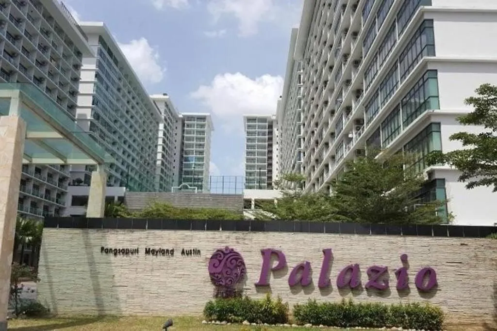 Apartamento Studio Lake View At Palazio Mount Austin Ikea Aeon Free Netflix By Gdragon Homestay Johor Bahru